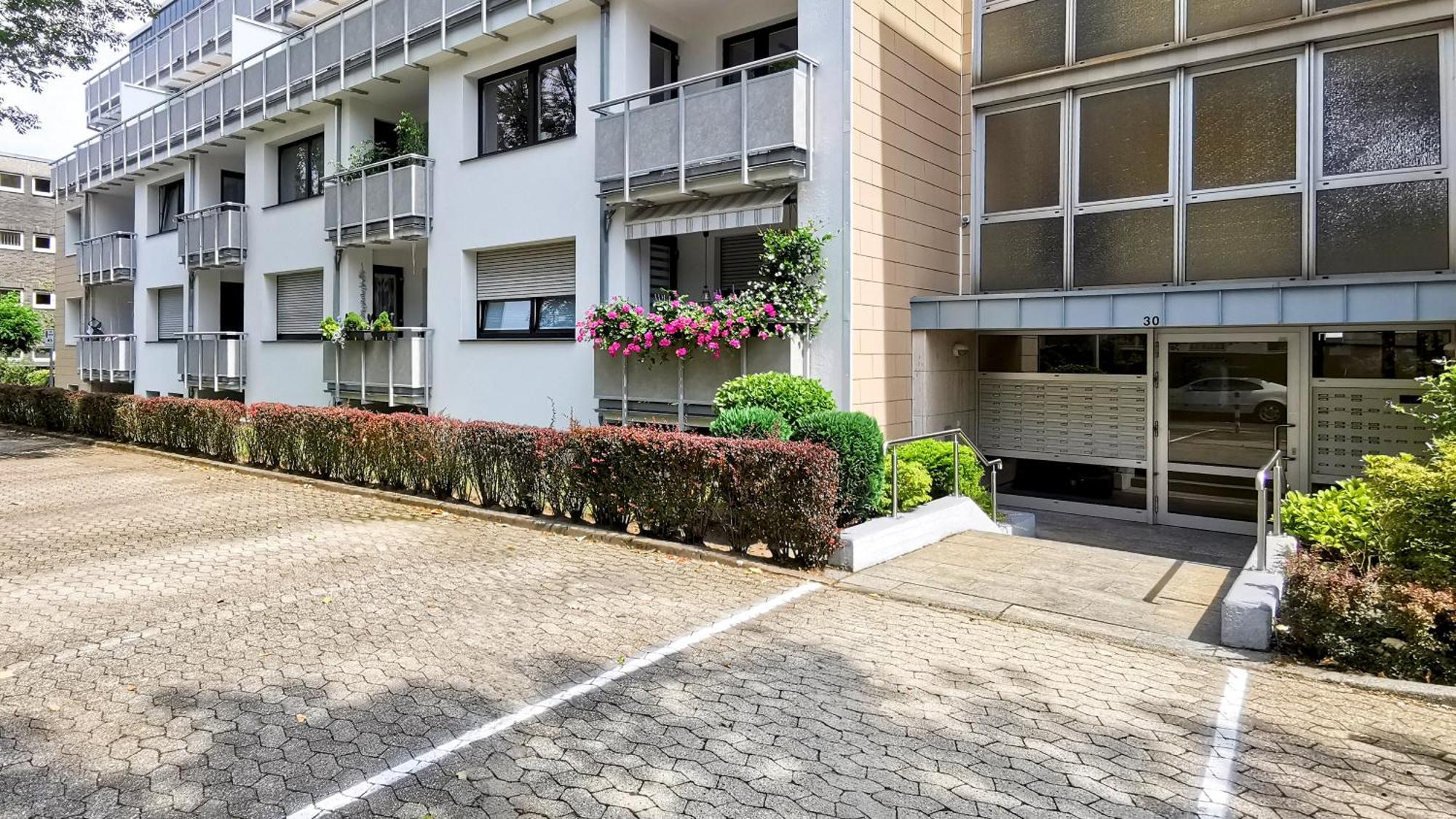 Oase Am Großstadt Jungel * Erkrath